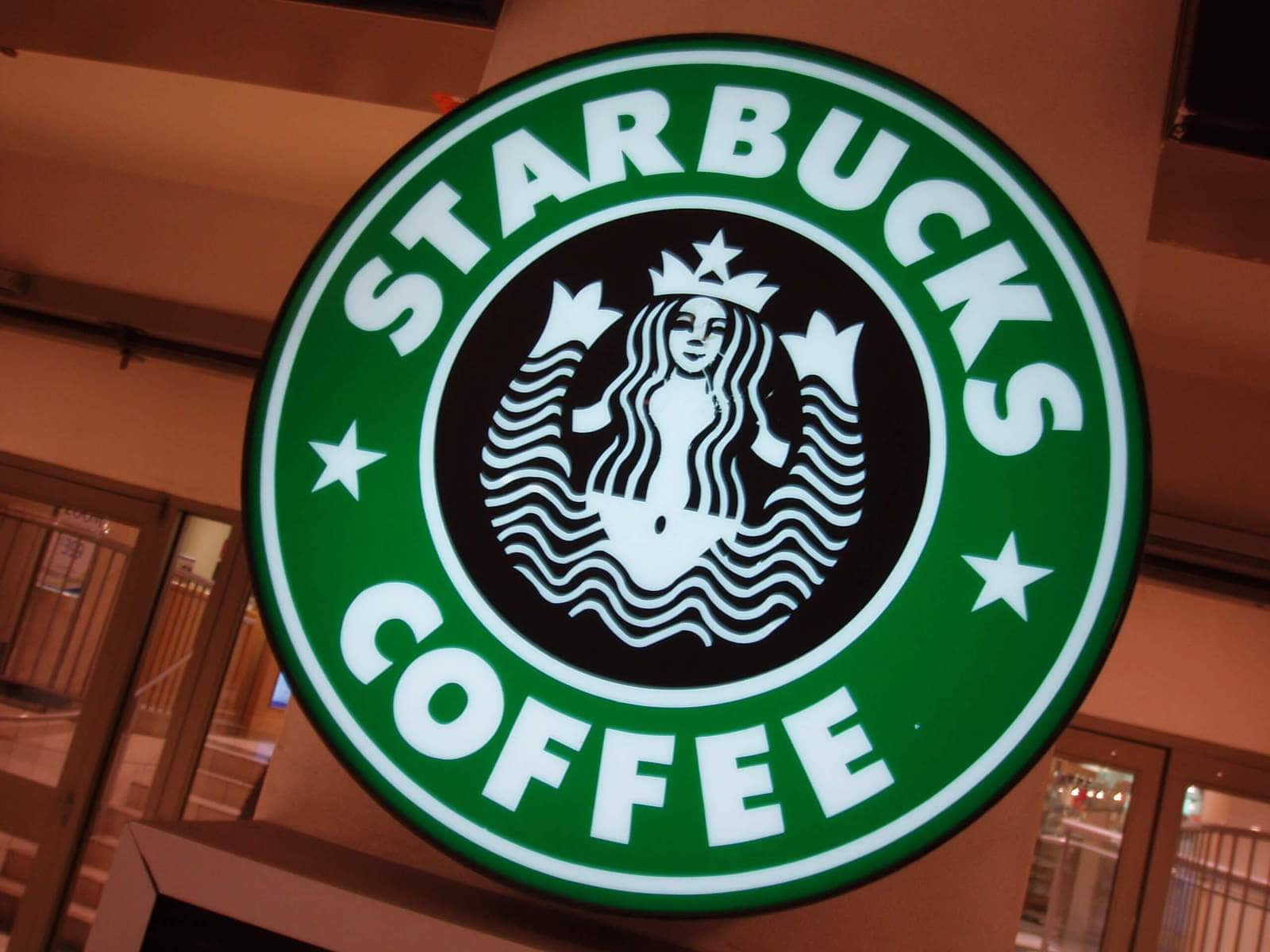 Analisis FODA Starbucks