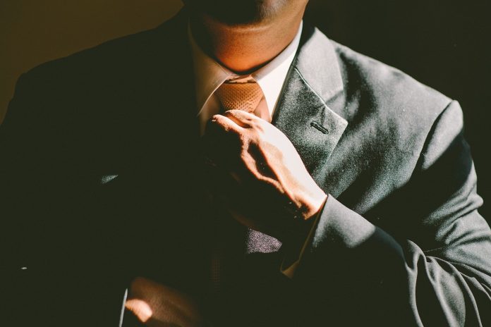 12 diferencias entre lider y jefe-webyempresas