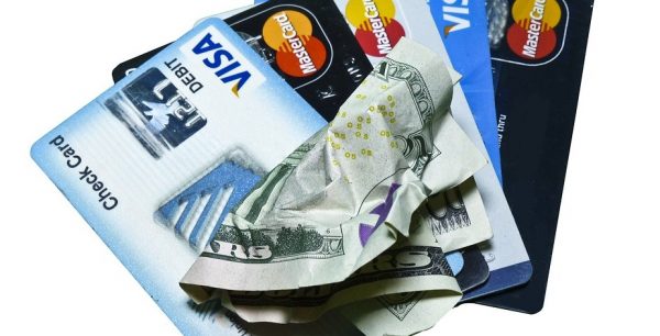 Diferencias entre tarjeta de crédito y tarjeta de debito