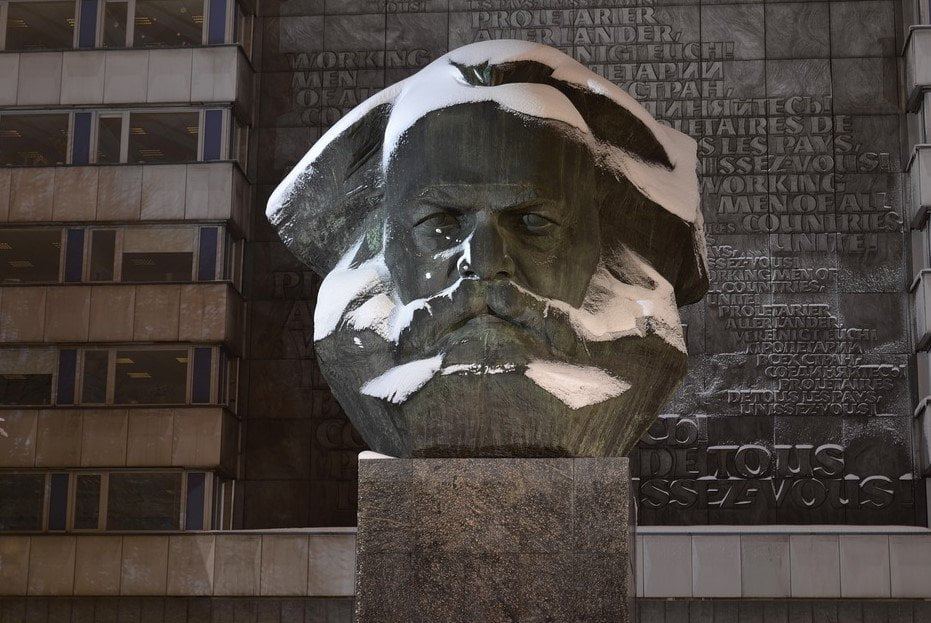 Marx estructura económica