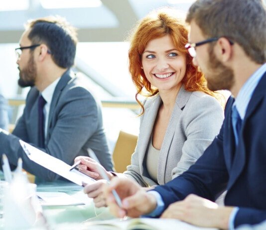 ¿Cuál es la diferencia entre la comunicación formal e informal? Comunicacion formal e informal