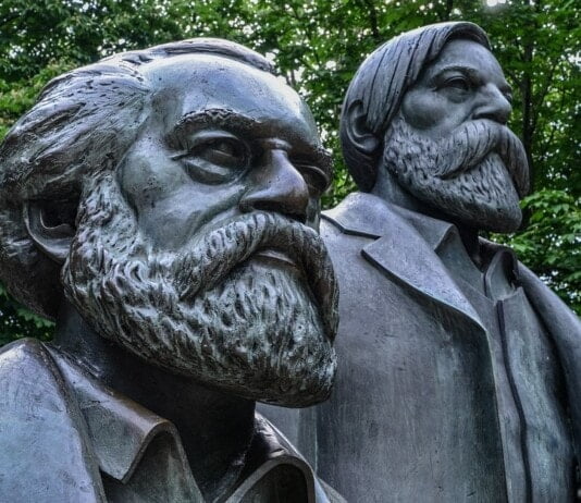 ¿Cuáles son las escuelas de pensamiento económico? escuelas de pensamiento economico