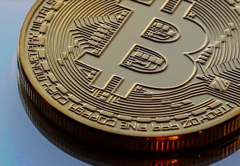 Desplome del Bitcoin: Su peor momento en 10 años
