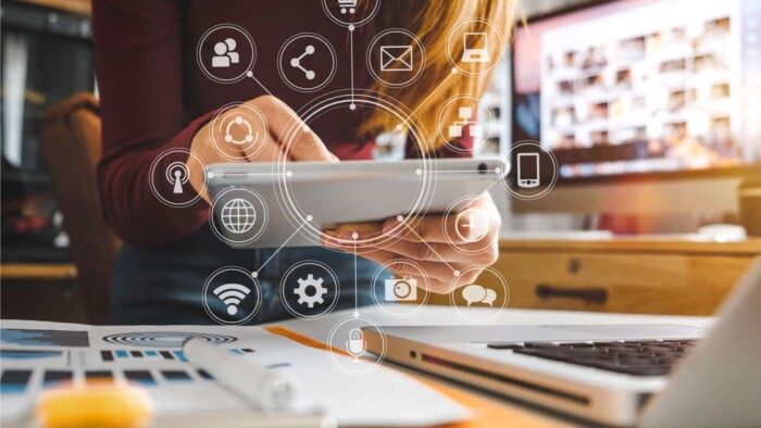 Estrategias digitales y desarrollo empresarial en el entorno online